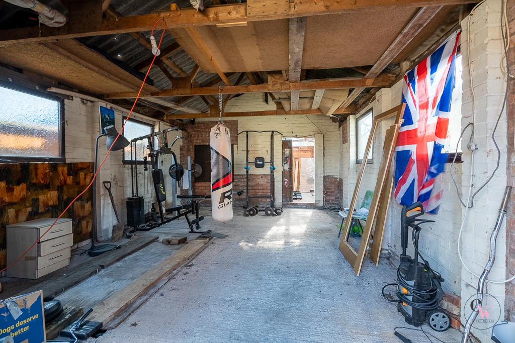 Newall Crescent, Winsford CW Estate Agents